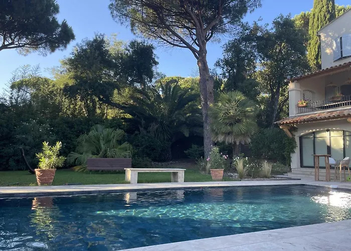 La Beluga Πανσιόν 4*